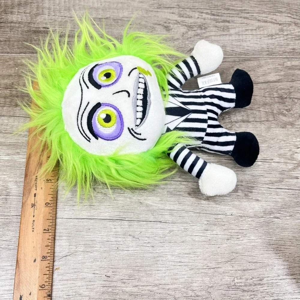 Fetch for Pets add spooky‑cute
